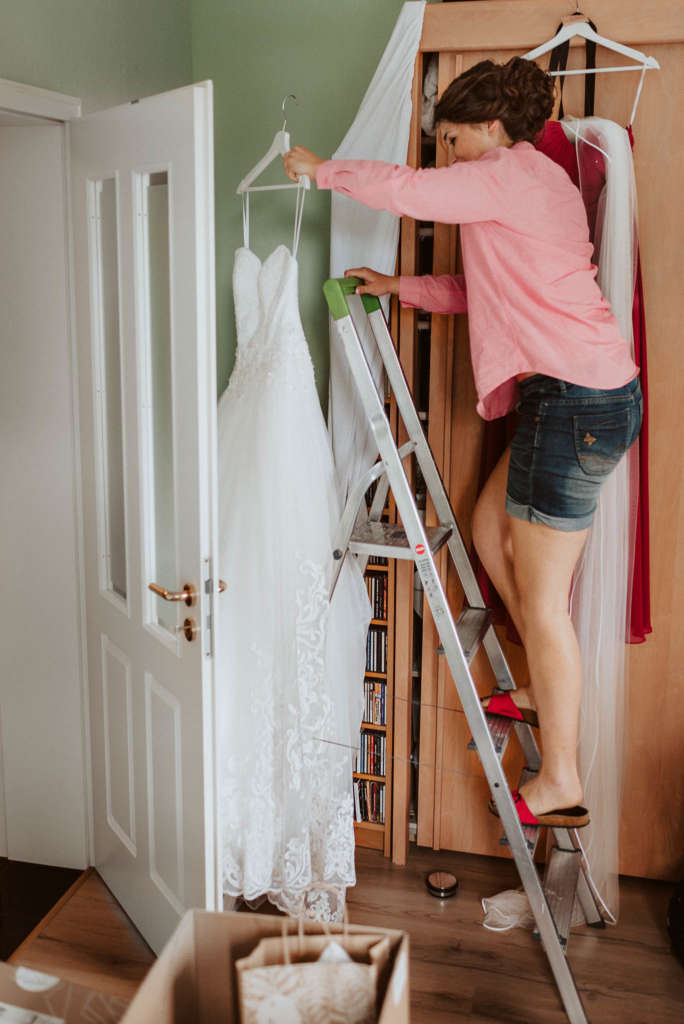 Getting Ready der Braut Kleid Foto mit Leiter outfit ideen