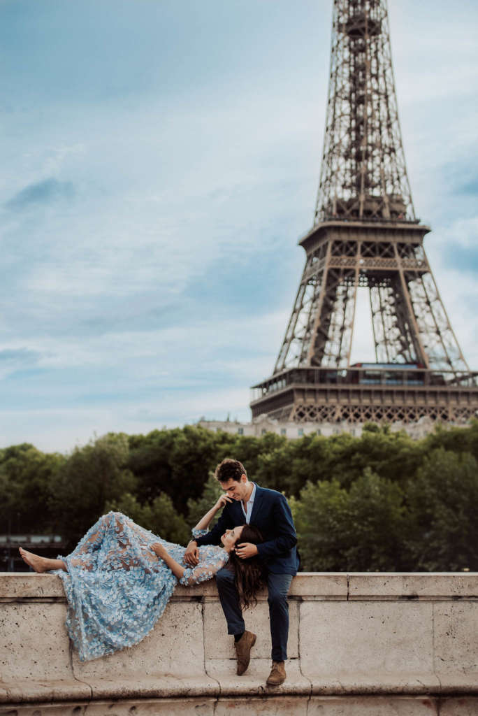 Hochzeitsfotograf Paris Fotoshooting amEifel Turm Paarshooting Hochzeit
