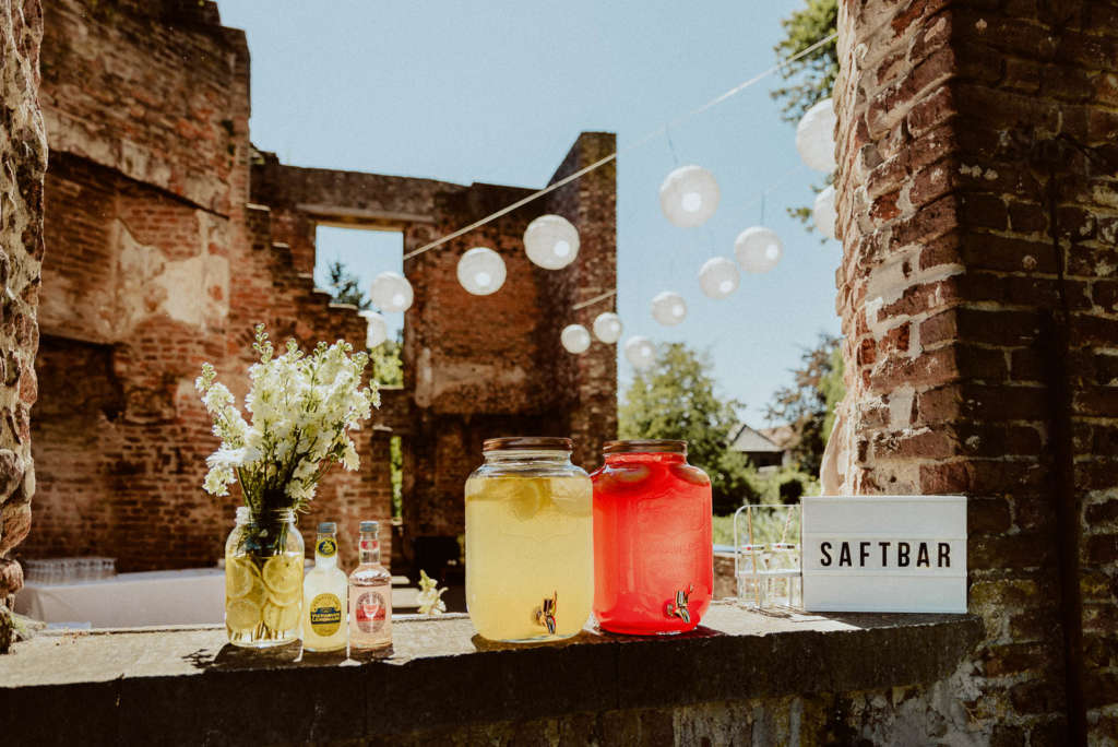 Hochzeit Saftbar Beispiel Idee Erfrischungen