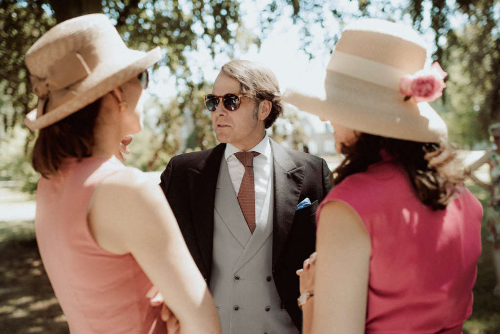 Hochzeit im Sommer Outfit Hut