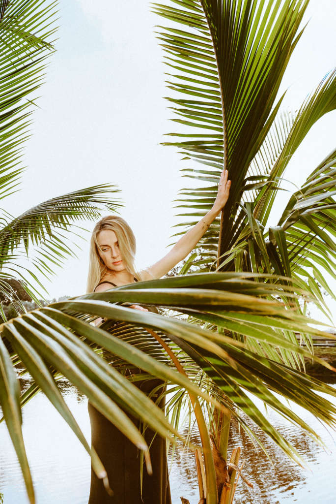 kreative babybauch fotos draussen