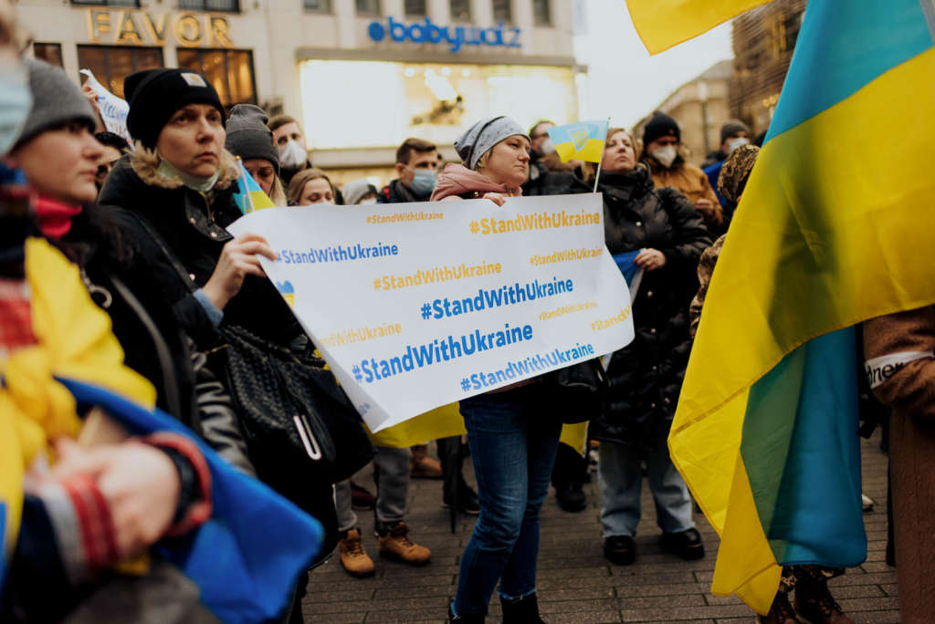 Duesseldorf Demo Ukraine 24.02.2022 Schadowplatz photo Jan Breitmeier 04