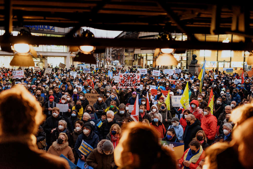 Duesseldorf Demo Ukraine 24.02.2022 Schadowplatz photo Jan Breitmeier 34
