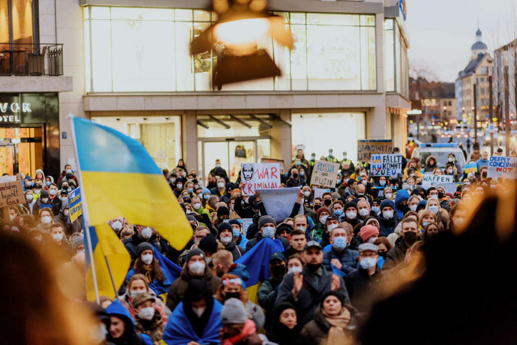 Duesseldorf Demo Ukraine 24.02.2022 Schadowplatz photo Jan Breitmeier 35