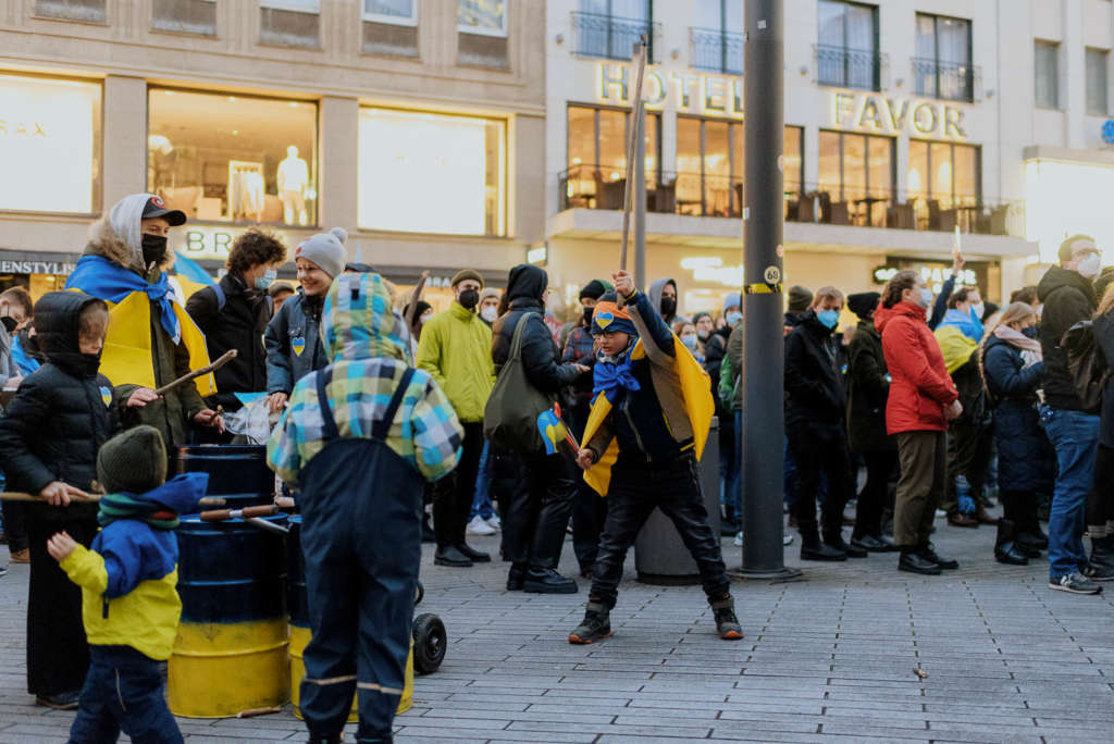 Duesseldorf Demo Ukraine 24.02.2022 Schadowplatz photo Jan Breitmeier 45