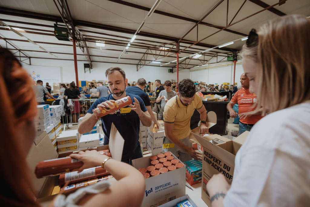 humanity help ukraine 01 05 2022 cologne Blau Gelbes Kreuz e V and MARKIT bebright photography 007