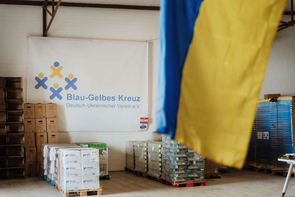 humanity help ukraine 01 05 2022 cologne Blau Gelbes Kreuz e V and MARKIT bebright photography 021