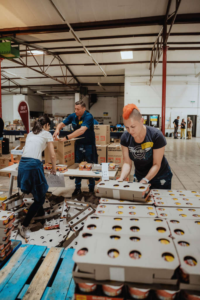 humanity help ukraine 01 05 2022 cologne Blau Gelbes Kreuz e V and MARKIT bebright photography 037